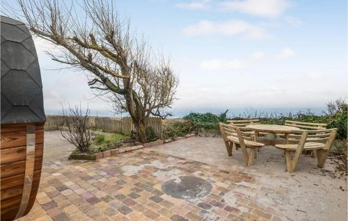 Skødshoved Strand House | Three-Bedroom Holiday Home In Knebel