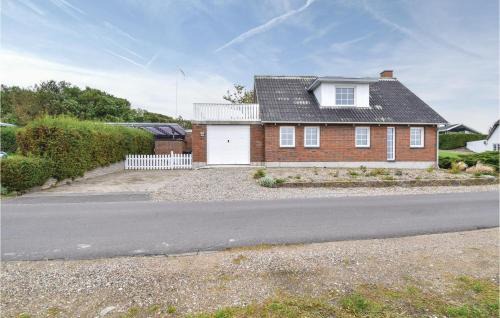 Haarby House | Three-Bedroom Holiday Home In Haarby