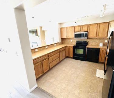 Timberlea Apartment | Three Bedroom Home In Fort McMurray