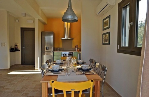 Minia Villa | Three-bedroom luxury villa with private pool near Argostoli