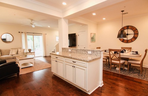 Epworth Acres House | Three-bedroom luxury near all the island has to offer!
