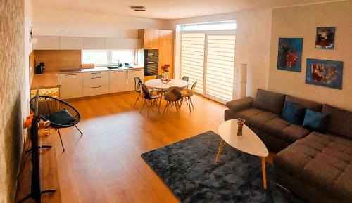 Dunajska Streda Apartment | Three Diamonds Residence