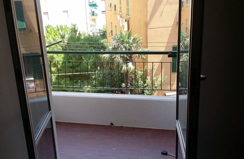 Pra' Apartment | Three minutes from the sea 2