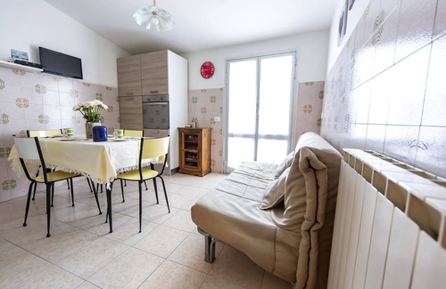 San Lorenzo al Mare Apartment | Three-room apartment 50m from the sea