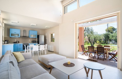 Moraitika Villa | Three Stars Luxury Villas