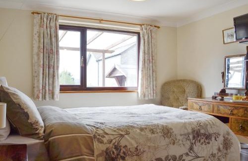 Talgarth House | Three Views Bungalow