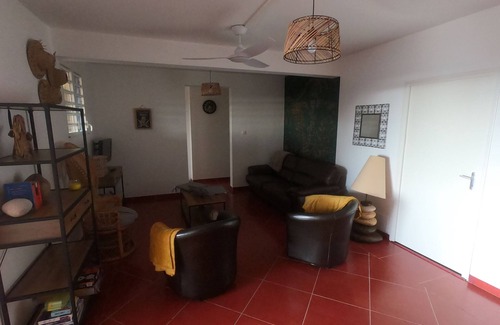 Trois-Rivieres Apartment | TI Caze Appartement t3 vue mer Idéalement Situé à 40 Mètres de la Plage st Luce