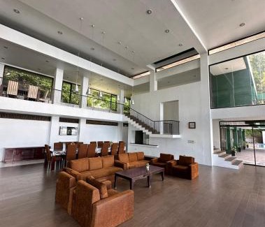 Balige Resort | Tiara Bunga Hotel & Villa