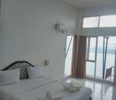 Balige Resort | Tiara Bunga Hotel & Villa