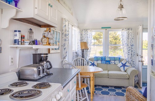 East Sandwich Cottage | Tidal View 6 - Pet-friendly cottage