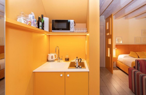 Burano Apartment | Tiffany Home apartment Amber Burano