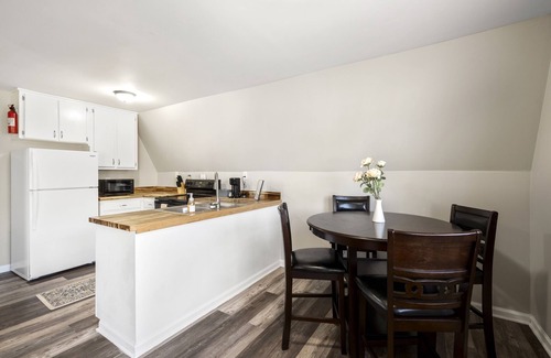 Central Apartment | Tigers Refuge:Apt B 1br, 1ba 10 min from Clemson University