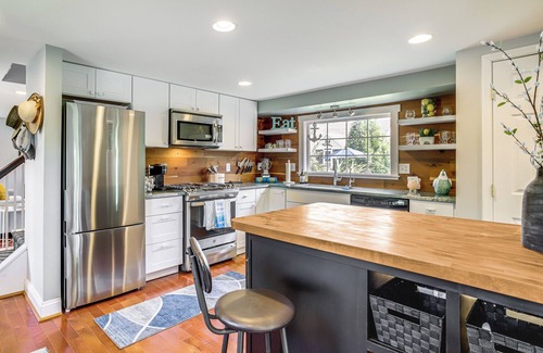 Tilghman House | Tilghman Island Retreat By Knapps Narrows!