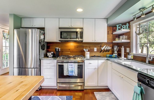 Tilghman House | Tilghman Island Retreat By Knapps Narrows!