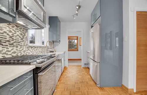 Longmont House | Timeless Elegance: Downtown Longmont Gem with Modern Comforts!