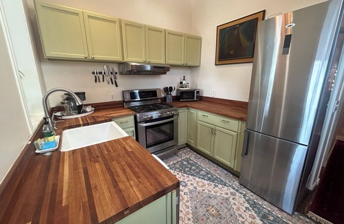 Curtis Park House | Tina's Place. A charming 2-bedroom brick house in downtown Denver.