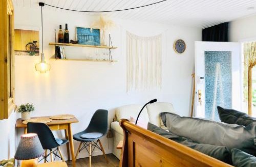 Steinau an der Strasse House | Tiny Ferienhaus 1 am Rimbach in Steinau an der Strasse