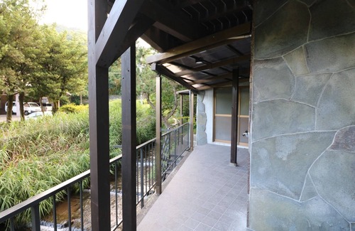 Usami House | Tiny house where the river of Izu flows/Ito Shizuoka