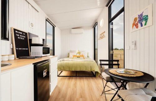 Carag Carag House | Tiny Rescue Retreat by Tiny Away