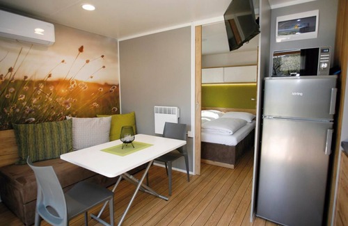 Steindorf am Ossiacher See Apartment | Tiny-seelodge - Seehotel & Seecamping Hoffmann