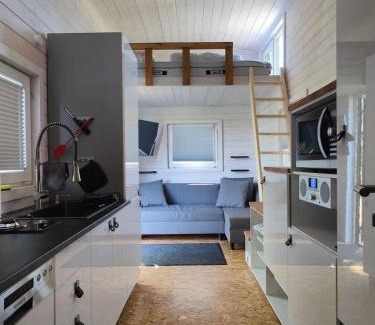 Buhlau House | TinyHousebeiDresden klein aber fein, beste Lage Naturteich große Terrasse - Nähe Sächsische Schweiz