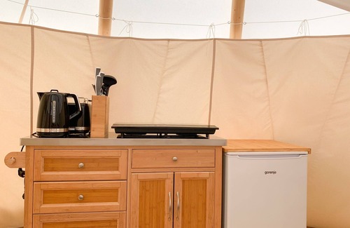 Belau Apartment | Tipi Blackfoot at Lake Belau