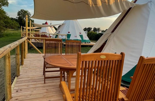 Belau Apartment | Tipi Blackfoot at Lake Belau