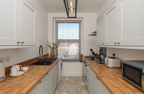 Rhyd-y-clafdy Cottage | TIR A MOR, pet friendly, character holiday cottage in Pwllheli