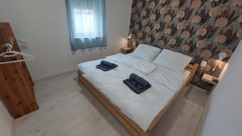 Kiskore House | Tiszaháló Apartman Ház