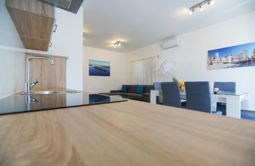 Crno Apartment | TJ Apartment 2 Zadar