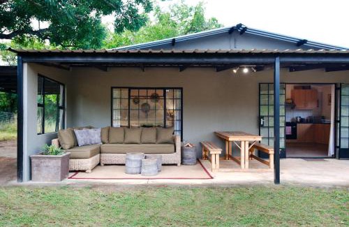 Nelspruit Cabin | Tomjachu Bush Retreat
