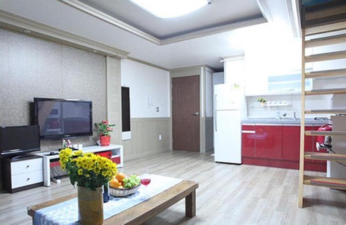 Suryuk House | Tongyeong Bada Sarang Pension