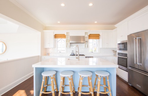 Easton's Point House | Too Good to be True View ~ Panoramic Ocean Views ~ Seaside Vacation Retreat!