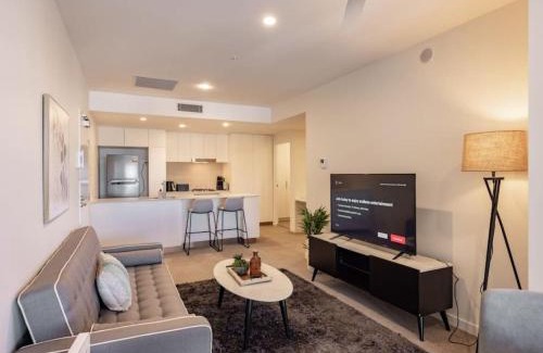 Toowong Apartment | Toowong Central Carpark and Wifi Great value 1BR Apt