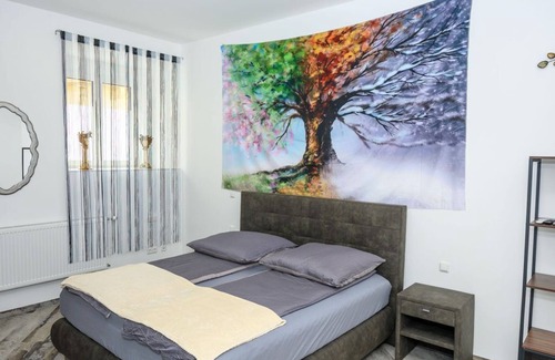 Enns Bed & Breakfast | TOP 1 Doppelzimmer - Plaza Cafe & Bar