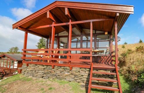 Aberdovey House | Top Of The World Lodge