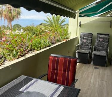 Puerto de la Cruz Apartment | Top Terrassen Wohnungen, direkt am Strand, 25 m beheiztem Pool, Wifi free, free parking