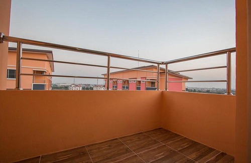 Don Hua Lo Apartment | Topplace Chonburi Amatanakorn