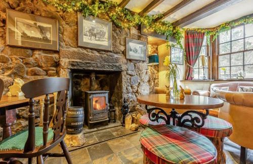 Dollar House | Tormaukin House
