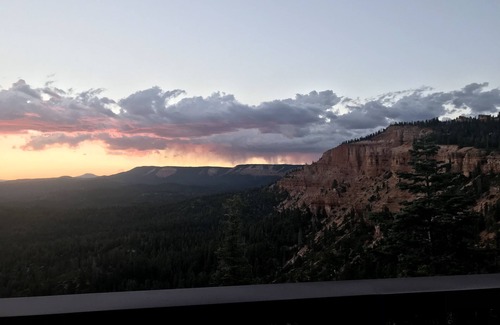 Duck Creek Village House | Torrey’s Getaway, 2 bed, 2 bath in the heart of Dixie National Forest.