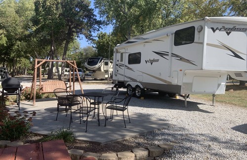 Lincoln RV Rental | Total Camping Package