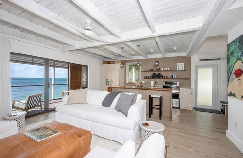 Savannah Sound Cottage | Touch of Class Cottage, A Beachfront Cottage on the Warm Calm Caribbean