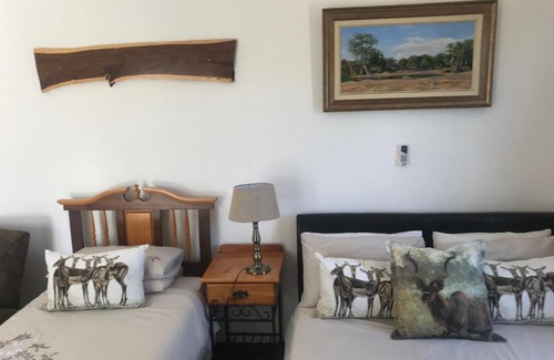 Ladismith House | Towerzicht Guest House