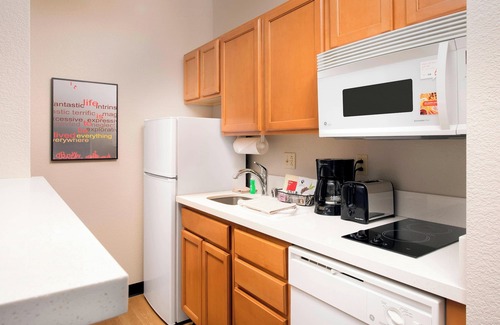 Victory Hills Hotel | Towneplace Suites Abq Airport