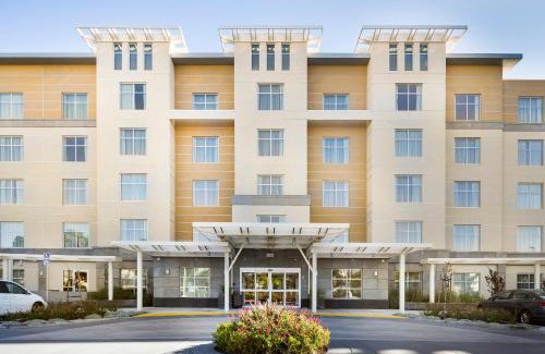Foster City Hotel | TownePlace Suites by Marriott San Mateo Foster City