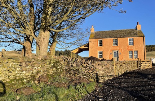 Peebles Cottage | Townhead Farmhouse - sleeps 4 guests in 2 bedrooms