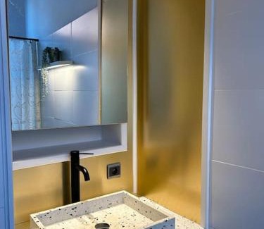 Eeklo Apartment | Townhouse room heerenhuys