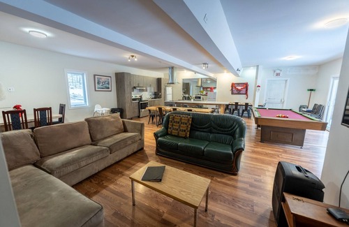 Sainte-Sophie-d'Halifax Ski Chalet | Très spacieux chalet des Vallons et Billard