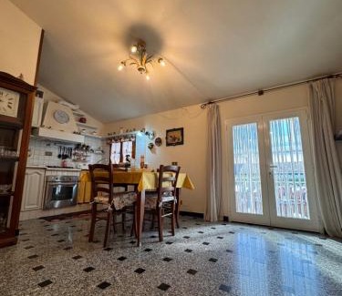 Ronchi Apartment | Tra Forte dei Marmi e Marina di Massa - Il Melograno