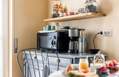 Casale Corte Cerro Bed & Breakfast | Tra i Laghi B&B